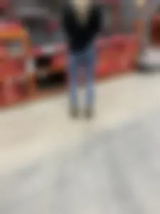 Slim Blonde in Blue Skinny Jeans Creepshot