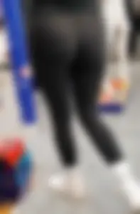 Petite Bubble Booty looking yummy