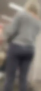 Nice milf in leggings, I suppose (OC)