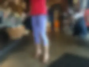Starbucks milf sexy in light purple leggings with decent ass and mound
