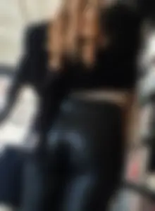 Blonde girl with nice big tight ass in lether jeans