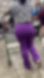 Thick latina in purple leggings