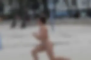 Candid Florida beach and bikini girls