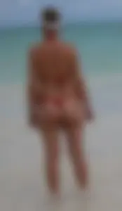 Candid beach girls in thongs