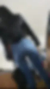Girl in Tight Jeans on Heels with Great Ass Subway Escalator Creepshot