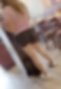 Sexy ass waitress