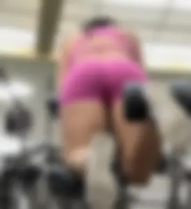 HOT PAWG PINK SHORTS HAMSTRING WORKOUT