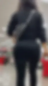 3 Milfs : 1 Natural and 2 BBL‘s