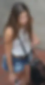 Hot candid girls wearing shorts