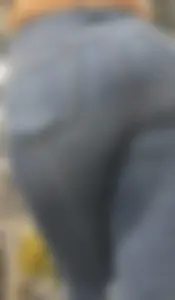Really Oblivious Latina milf let me get all the angles