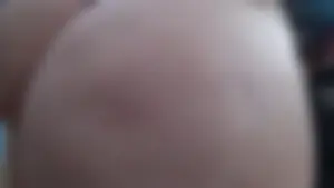 Boyfriend let his girlfriend giving an teasing show [NOT OC]