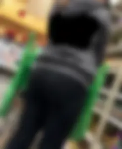 Tight ass in high waisted leggings & vpl milf