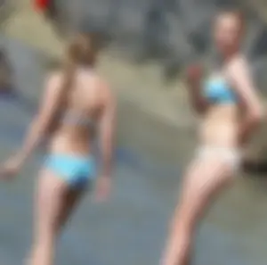 Bikini girls