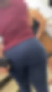 Latina Gilf With An Insane Thick Big Butt