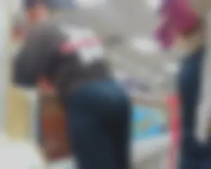 Fit Muscular Ass in Tights Supermarket Voyeur Closeups