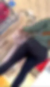 BBL latina milf shopping