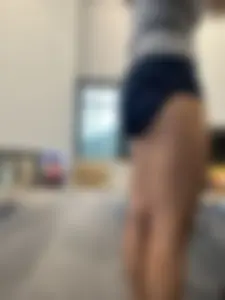 College girl’s shorts are way too tight