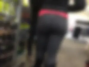 Nice thick booty in tight grey lulu's
