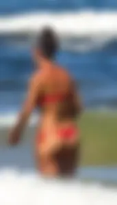 4 sexy ass girls in thong bikinis at the beach
