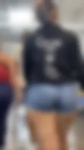 Sexy Latina ass in tight Jean shorts