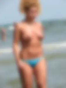 Topless and nude beach sexy girls