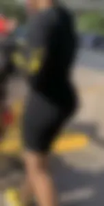 Teen with a fat round ass in leggings