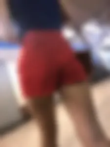 Tall Girl in Red Shorts With Long Hot Legs Subway and Street Creepshots Gallery