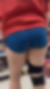 Blue spandex riding up on girls soft ass