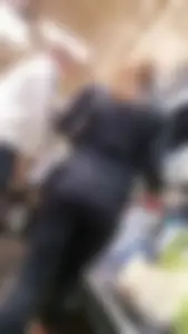 Another nice ass at the grocery store