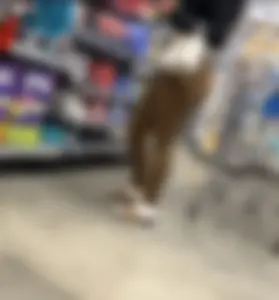 Latina Mom BBL (Brown Leggings)