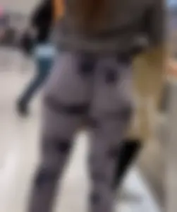 Mall babe