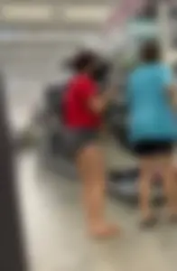 Bubble butt teen with her ass out