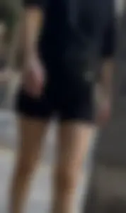 Leggings vs boobs, choose One!!!