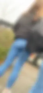 Tight Jeans
