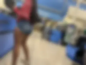 Pretty thick brown girl(oc)