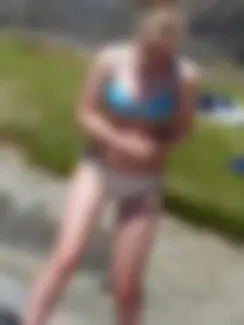 Bikini girls