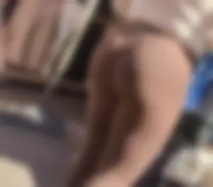 Couple Latinas with booties (OC)
