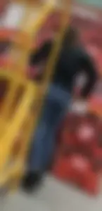Girl fills her jeans at HD