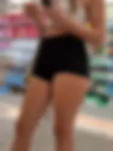 Cute Babe With Short Shorts