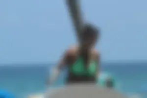 Candid Florida beach and bikini girls