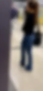 Skintight cute hottie, didn’t mind being recorded. (OC)