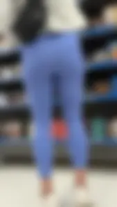 Very tight nice ass and legs in clear blue legging. OC