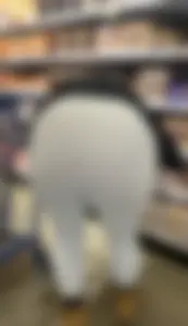 Berry thick gal  white leggings! (OC) few months old