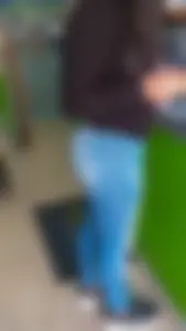 Hermoso culo en jeans apretado