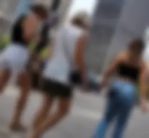 Phat booty in jeans
