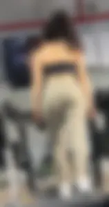 Jiggly Asian ass (OC)