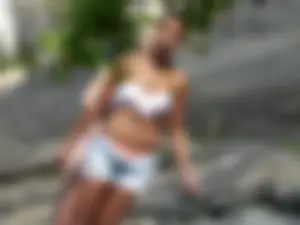 Bikini girls
