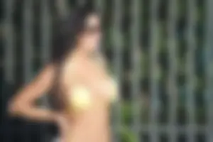 Candid Florida babes at Deerfield Beach in the winter