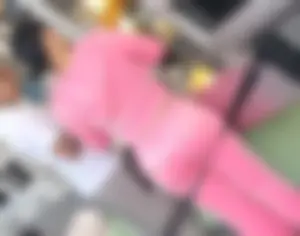 Bubble butt Latina Milf