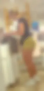 Pac-sun shopping fat ass in green shorts (oc)